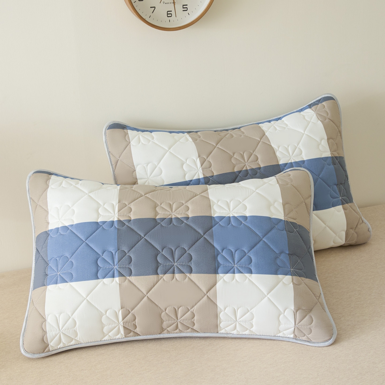 91家纺网 家纺一手货源 找家纺 （总）芬晴家纺 2025新款A类大豆夹棉格子枕套单件单枕套防口水头油