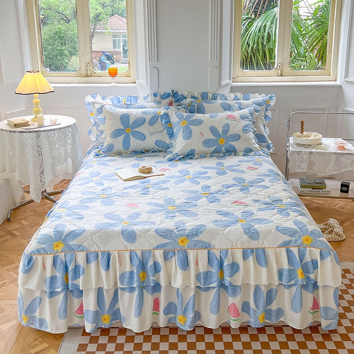 91家纺网 家纺一手货源 找家纺 （总）雨田 2022新款韩版夹棉床裙三件套,蓝色花海,蜜桃甜心,七彩花,情谊相连,跳动的旋律,夏日香气