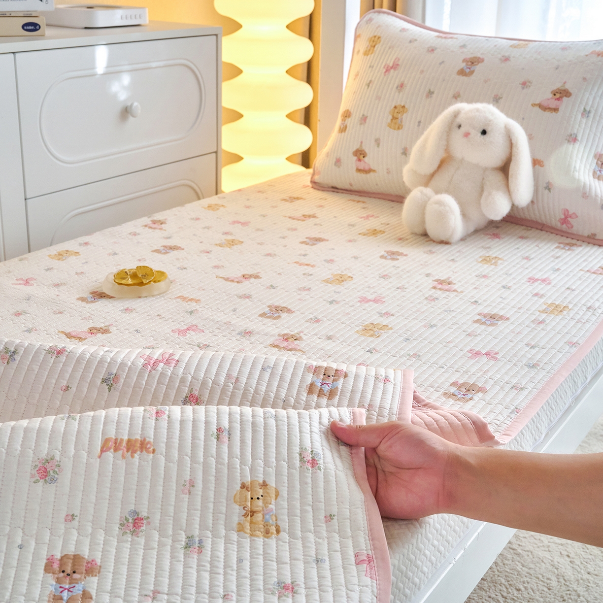 91家纺网 家纺一手货源 找家纺 X猫先生 2025小清新全棉学生床盖-新增花型 酷卡小狗