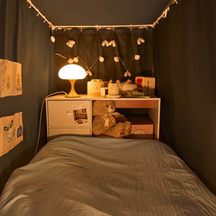 91家纺网 家纺一手货源 找家纺 世婕 2025新款高精密梭织强遮光学生宿舍卡通蚊帐 梭织-深灰