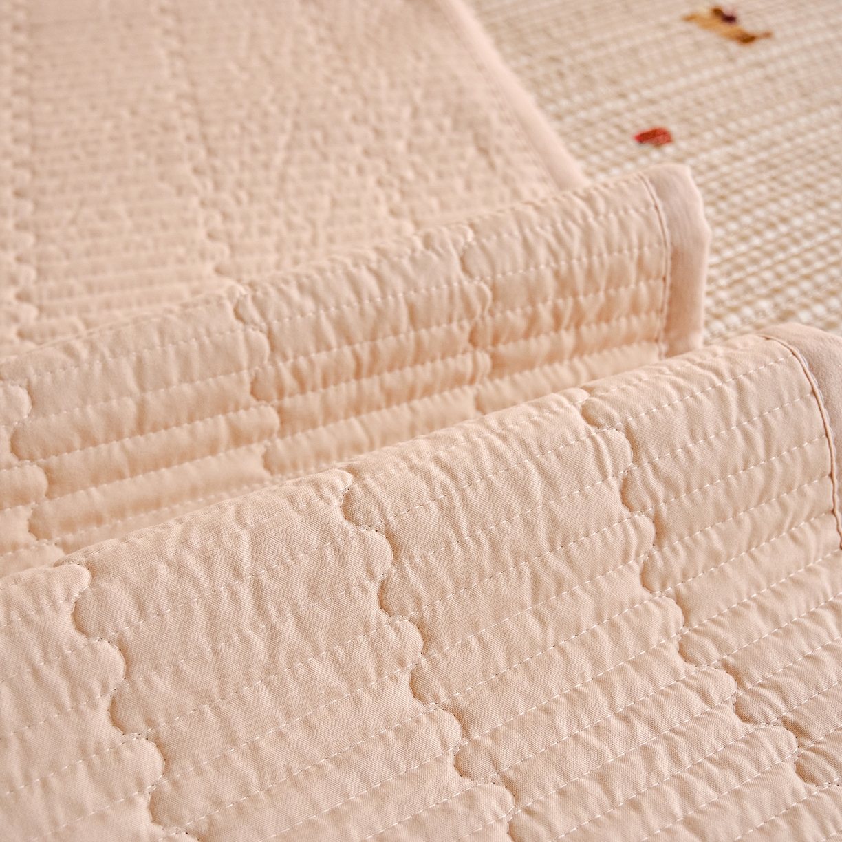 91家纺网 家纺一手货源 找家纺 X猫先生 2025小清新全棉学生床盖-新增花型 快乐追梦