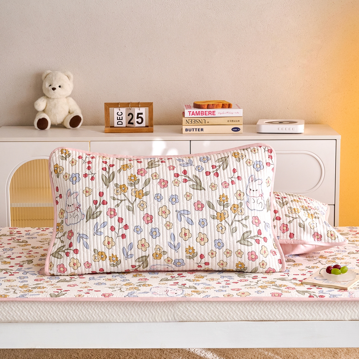 91家纺网 家纺一手货源 找家纺 X猫先生 2025小清新全棉学生床盖-新增花型 花语兔兔