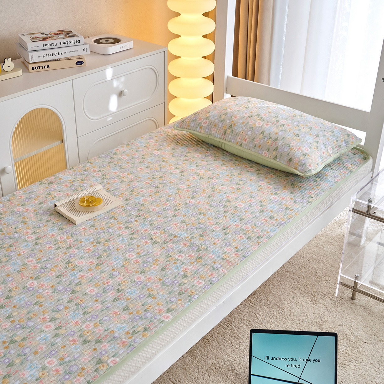 91家纺网 家纺一手货源 找家纺 X猫先生 2025小清新全棉学生床盖-新增花型 向云端