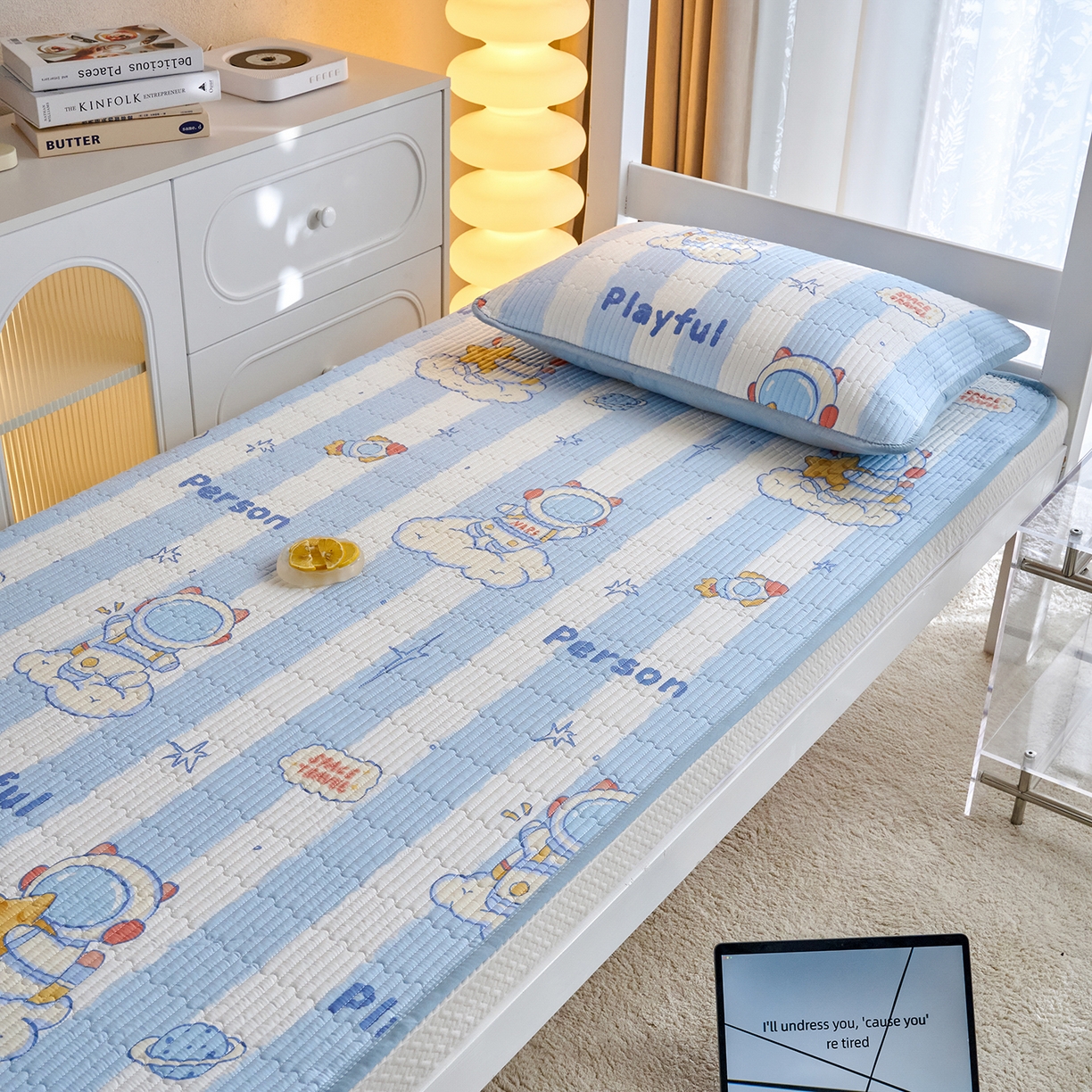 91家纺网 家纺一手货源 找家纺 X猫先生 2025小清新全棉学生床盖-新增花型 遨游星际