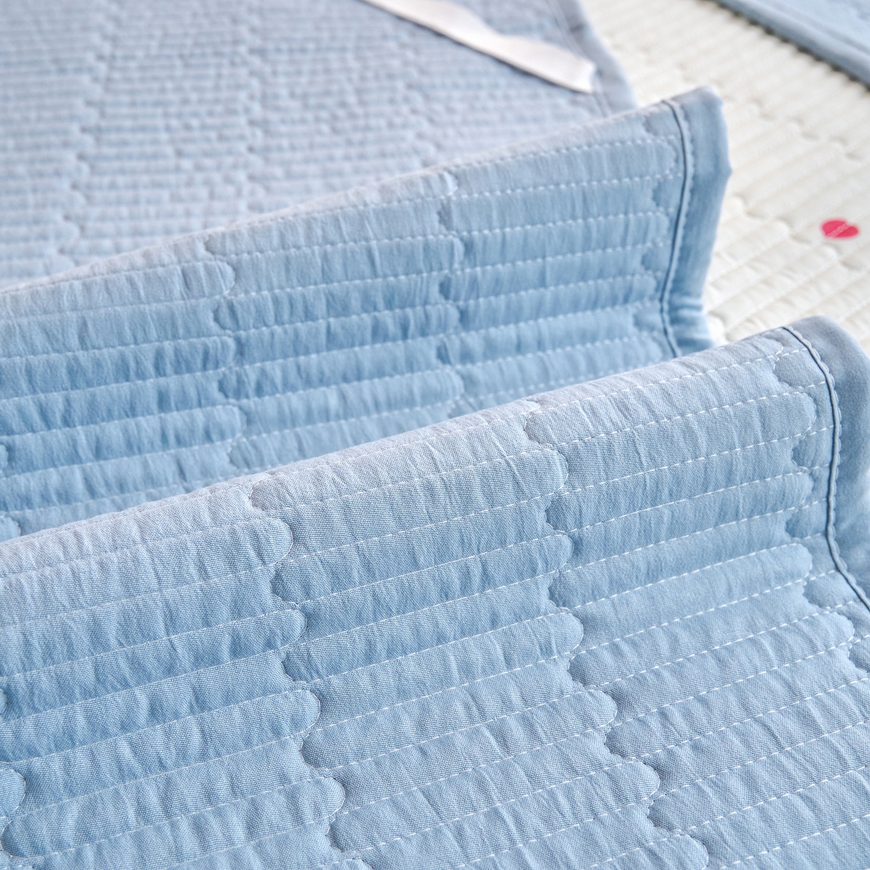 91家纺网 家纺一手货源 找家纺 X猫先生 2025小清新全棉学生床盖-新增花型 萌汪甜梦