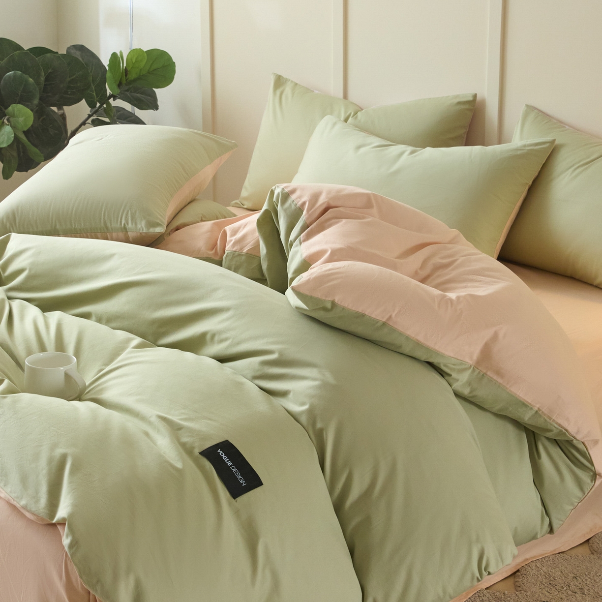 91家纺网 家纺一手货源 找家纺 乐美家纺 2025新款全棉双拼单被套 豆绿+米杏