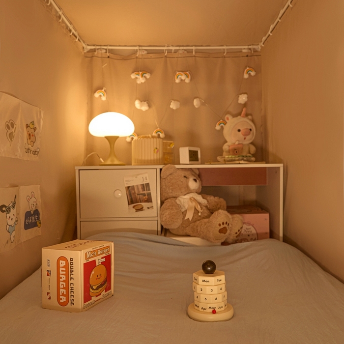 91家纺网 家纺一手货源 找家纺 世婕 2025新款高精密梭织强遮光学生宿舍卡通蚊帐 梭织-香槟