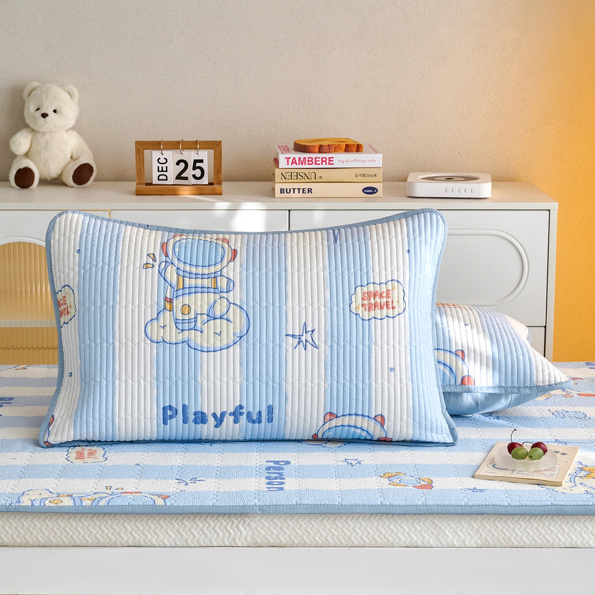 91家纺网 家纺一手货源 找家纺 X猫先生 2025小清新全棉学生床盖-新增花型 遨游星际