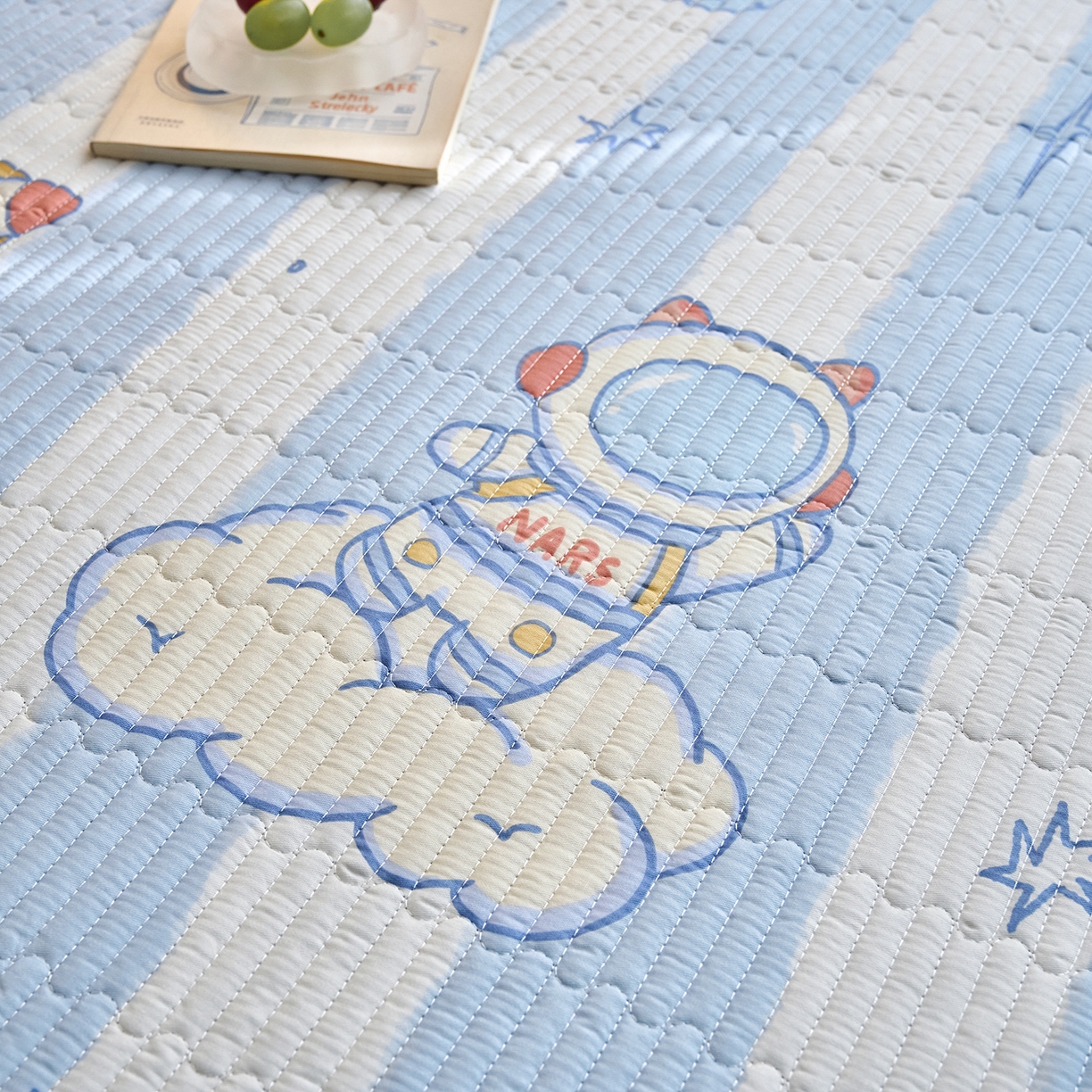 91家纺网 家纺一手货源 找家纺 X猫先生 2025小清新全棉学生床盖-新增花型 遨游星际