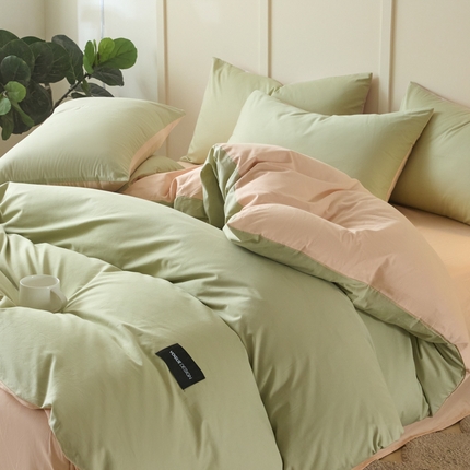91家纺网 家纺一手货源 找家纺 乐美家纺 2025新款全棉双拼单被套 豆绿+米杏