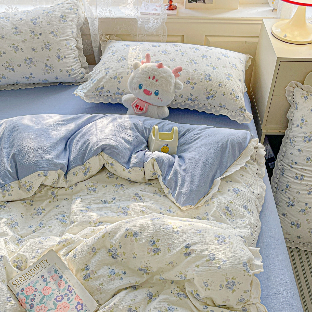 91家纺网 家纺一手货源 找家纺 水木坊 2025新款皱皱双层纱镂空花边四件套 一帘幽梦