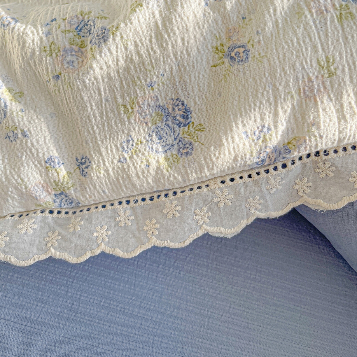 91家纺网 家纺一手货源 找家纺 水木坊 2025新款皱皱双层纱镂空花边四件套 一帘幽梦