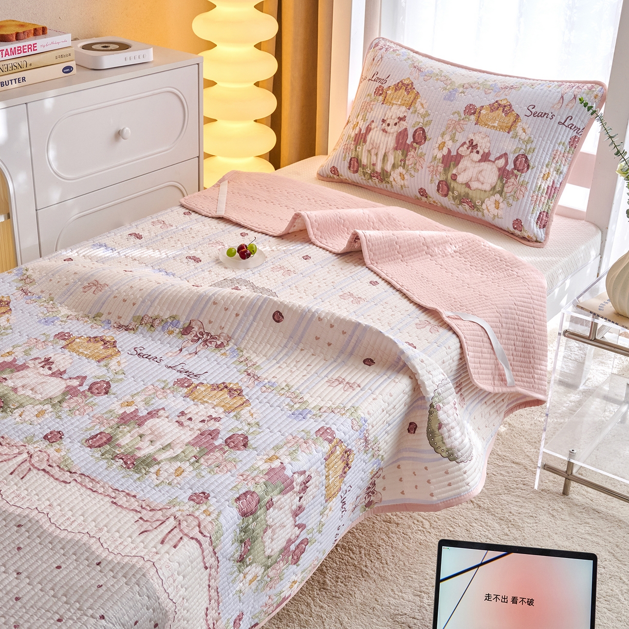 91家纺网 家纺一手货源 找家纺 X猫先生 2025小清新全棉学生床盖-新增花型 小羊肖恩