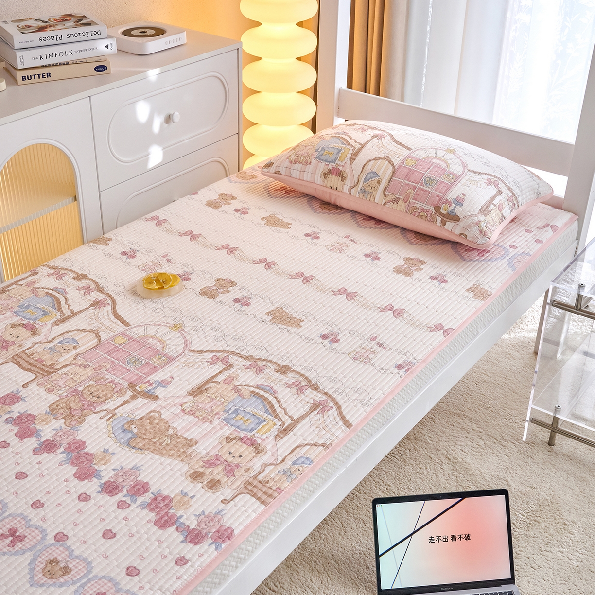 91家纺网 家纺一手货源 找家纺 X猫先生 2025小清新全棉学生床盖-新增花型 安缦小熊