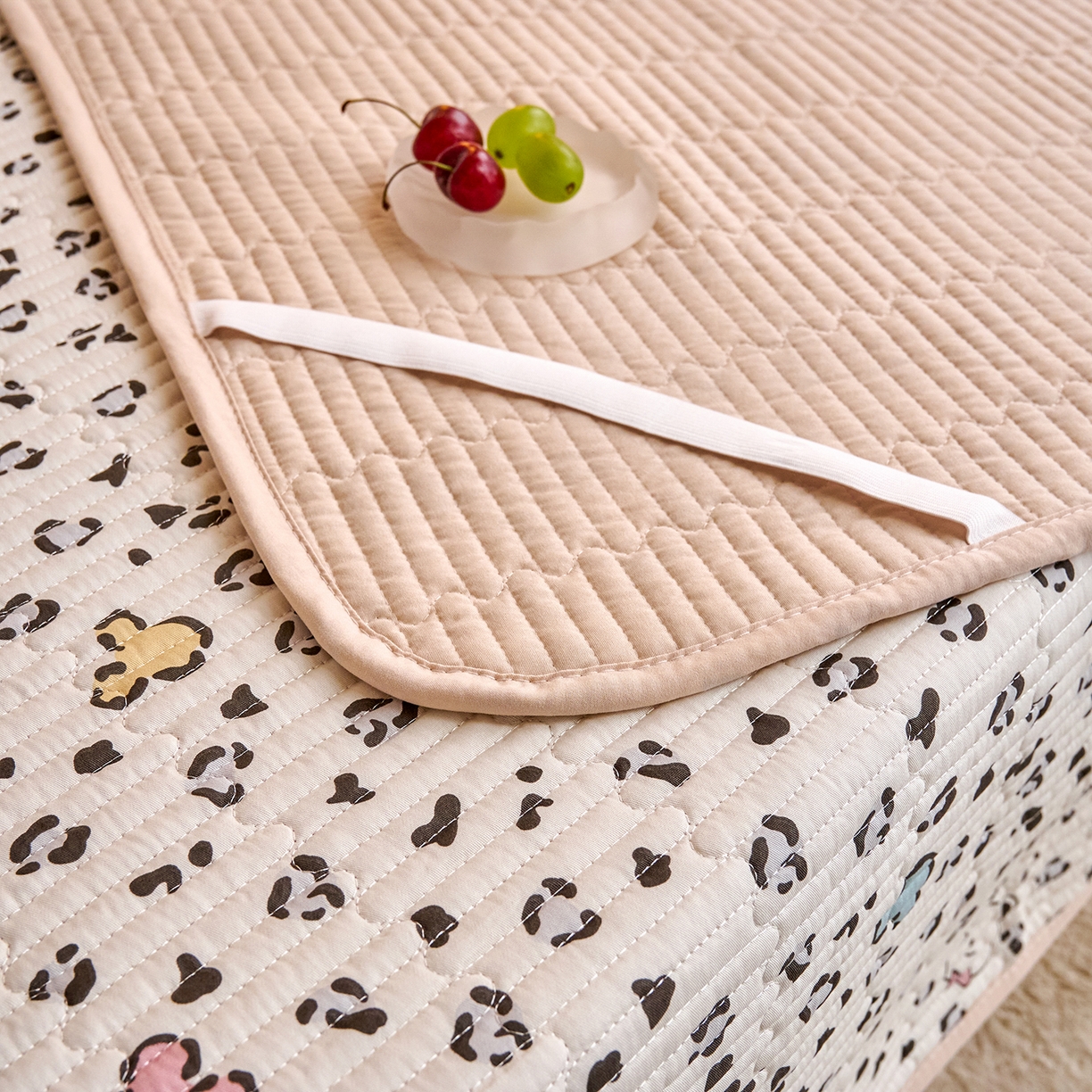 91家纺网 家纺一手货源 找家纺 X猫先生 2025小清新全棉学生床盖-新增花型 豹纹小熊