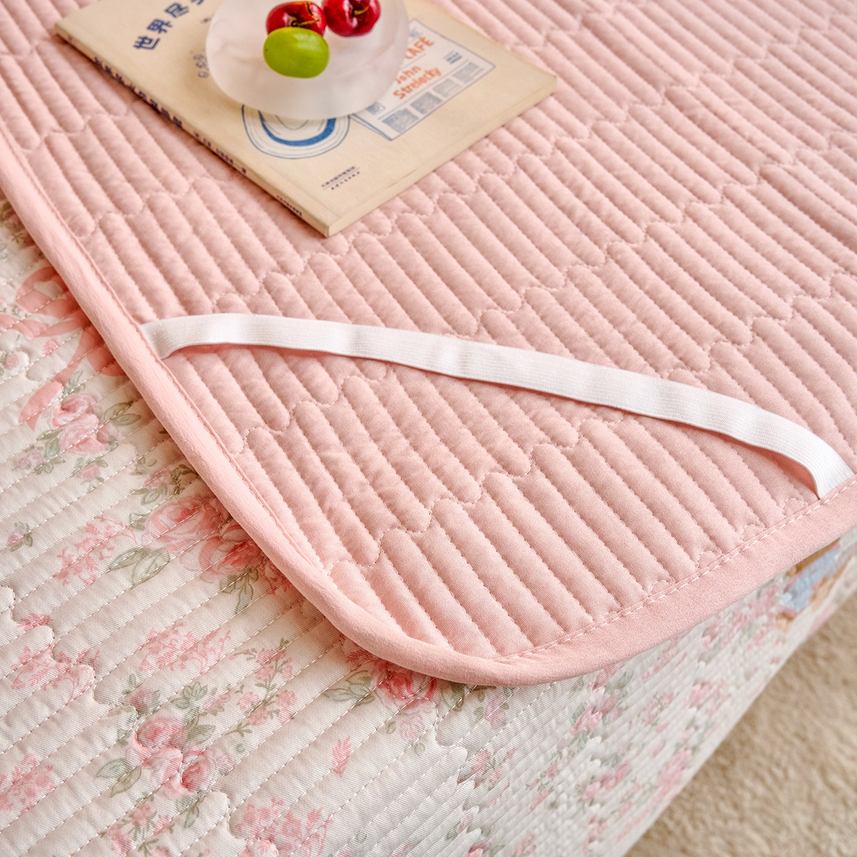 91家纺网 家纺一手货源 找家纺 X猫先生 2025小清新全棉学生床盖-新增花型 暮雨花朝