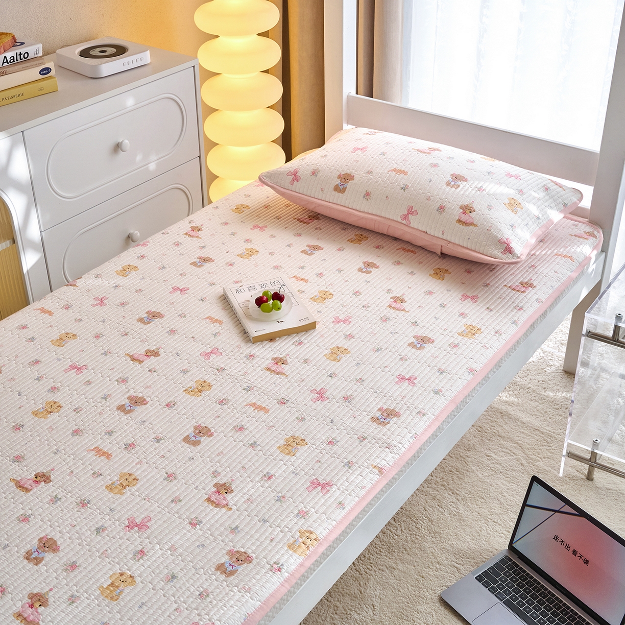 91家纺网 家纺一手货源 找家纺 X猫先生 2025小清新全棉学生床盖-新增花型 酷卡小狗