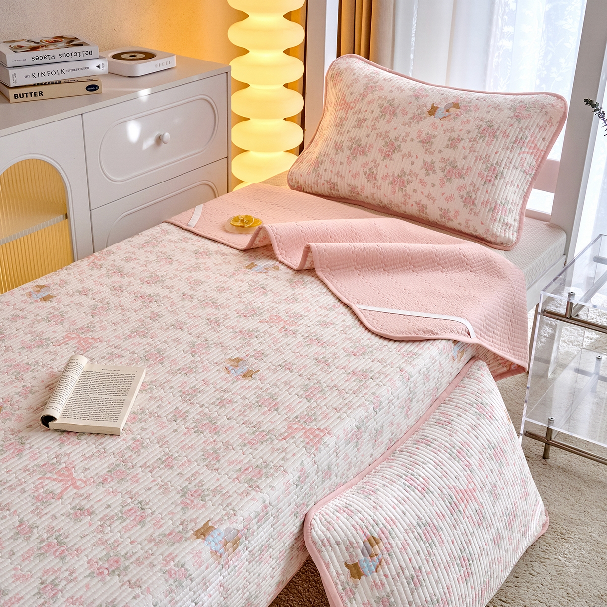 91家纺网 家纺一手货源 找家纺 X猫先生 2025小清新全棉学生床盖-新增花型 暮雨花朝