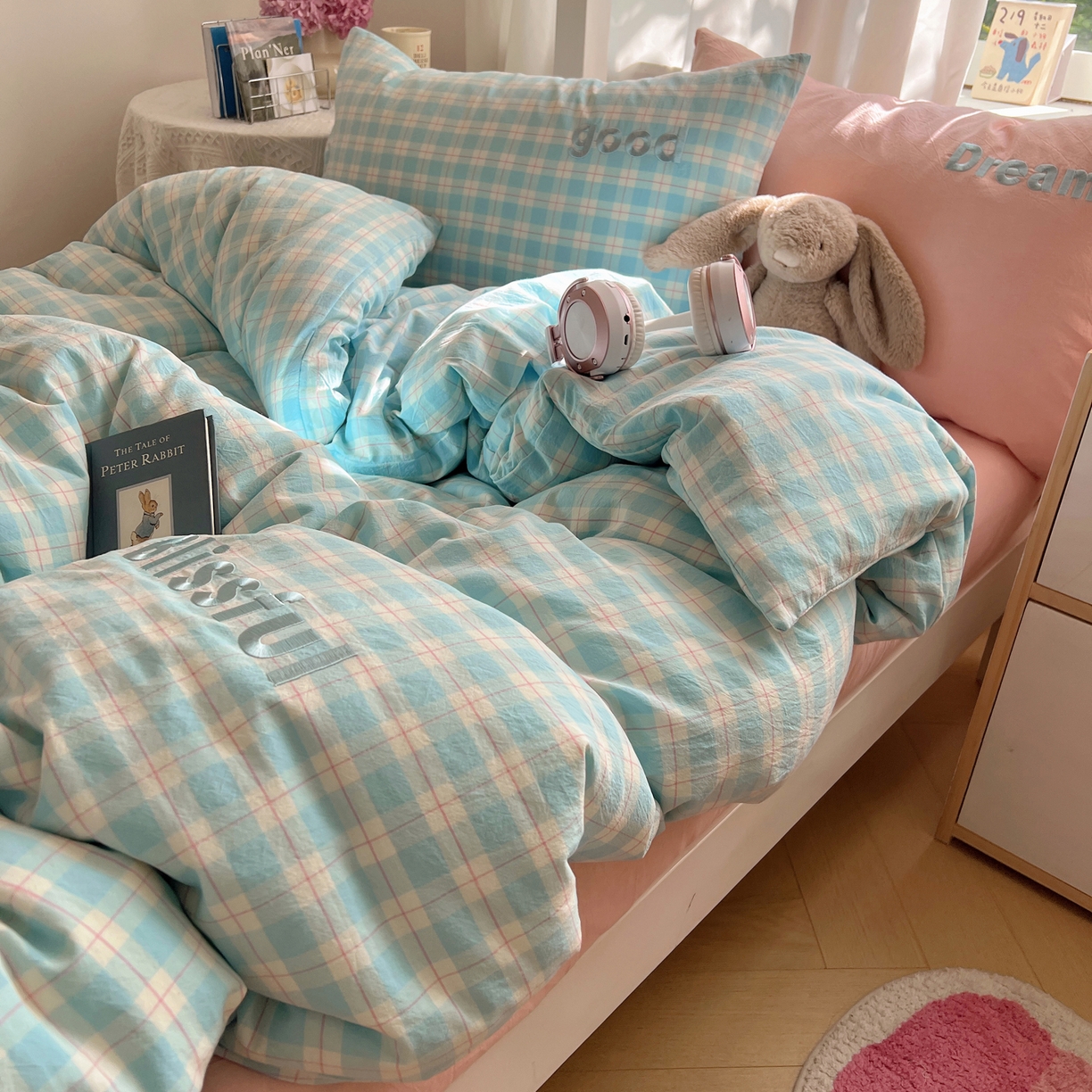 91家纺网 家纺一手货源 找家纺 丽涵家纺 2025新款全棉纯棉色织水洗棉刺绣三件套四件套 尚格-蓝