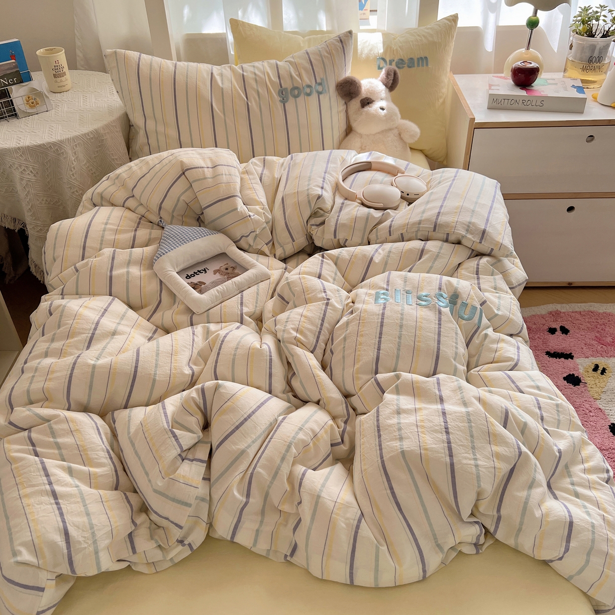 91家纺网 家纺一手货源 找家纺 丽涵家纺 2025新款全棉纯棉色织水洗棉刺绣三件套四件套 韵律-紫