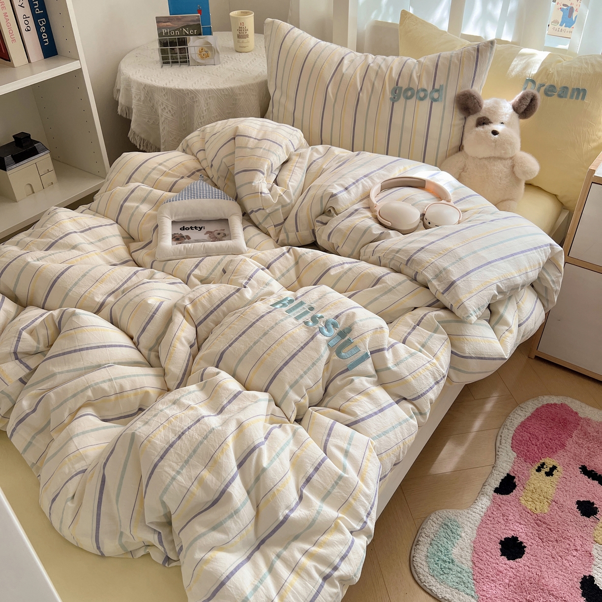 91家纺网 家纺一手货源 找家纺 丽涵家纺 2025新款全棉纯棉色织水洗棉刺绣三件套四件套 韵律-紫