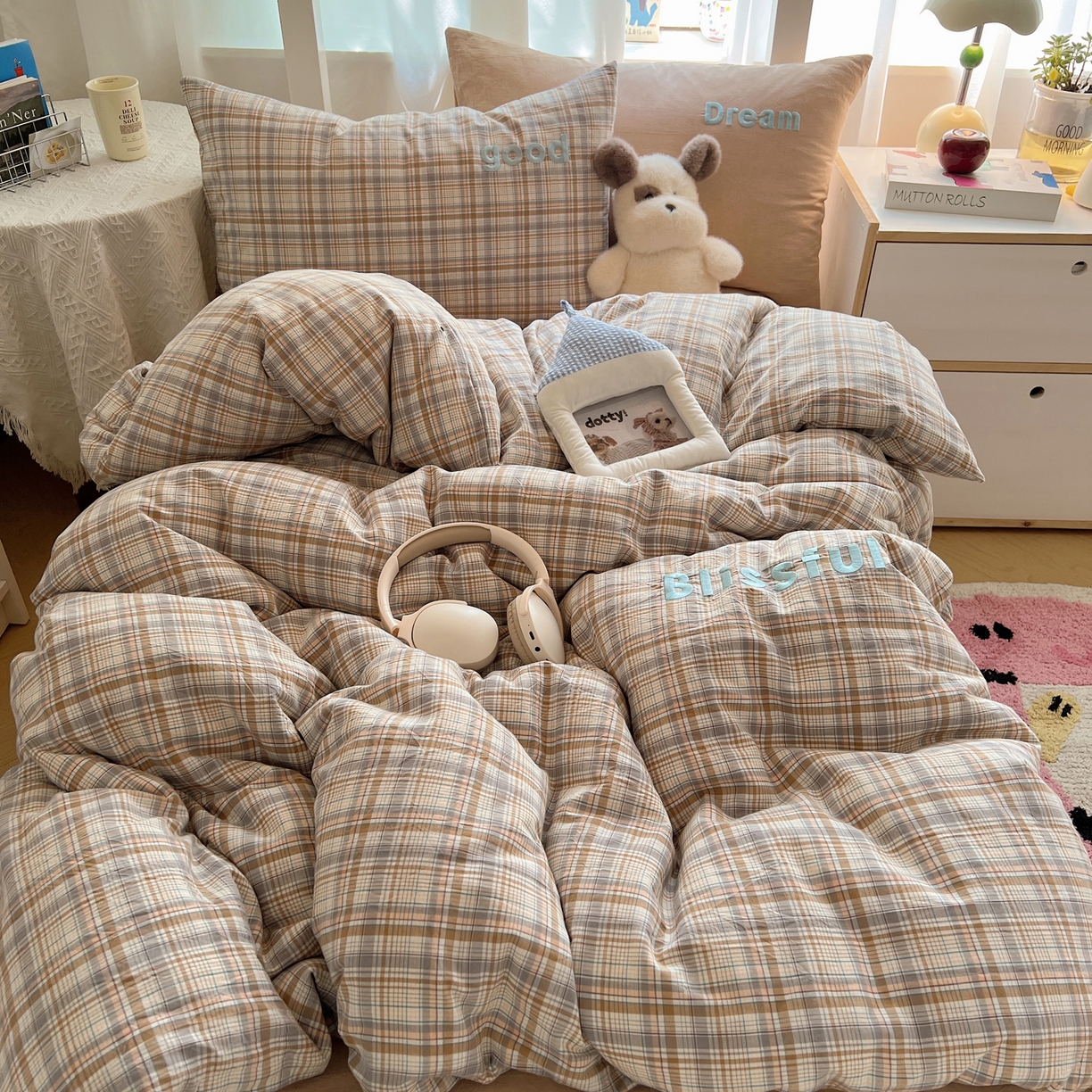 91家纺网 家纺一手货源 找家纺 丽涵家纺 2025新款全棉纯棉色织水洗棉刺绣三件套四件套 青春