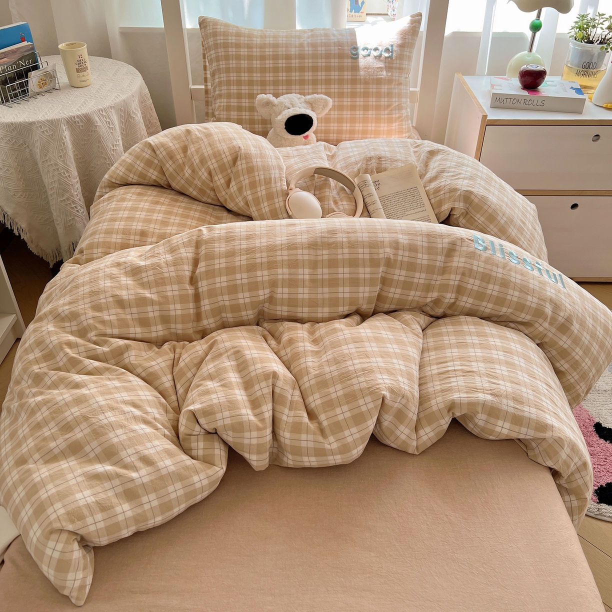 91家纺网 家纺一手货源 找家纺 丽涵家纺 2025新款全棉纯棉色织水洗棉刺绣三件套四件套 尚格-咖