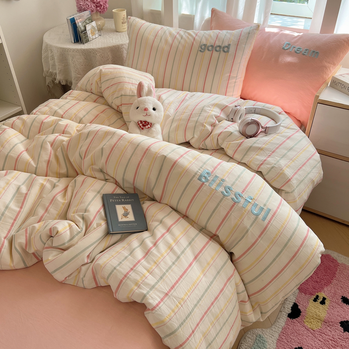 91家纺网 家纺一手货源 找家纺 丽涵家纺 2025新款全棉纯棉色织水洗棉刺绣三件套四件套 韵律-粉