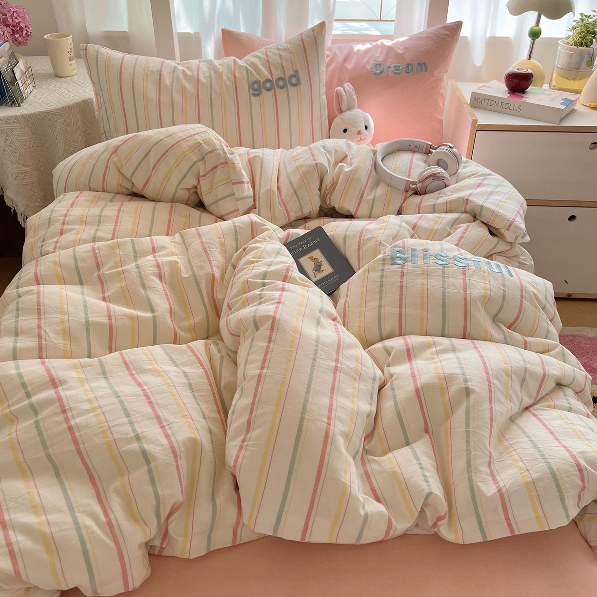 91家纺网 家纺一手货源 找家纺 丽涵家纺 2025新款全棉纯棉色织水洗棉刺绣三件套四件套 韵律-粉