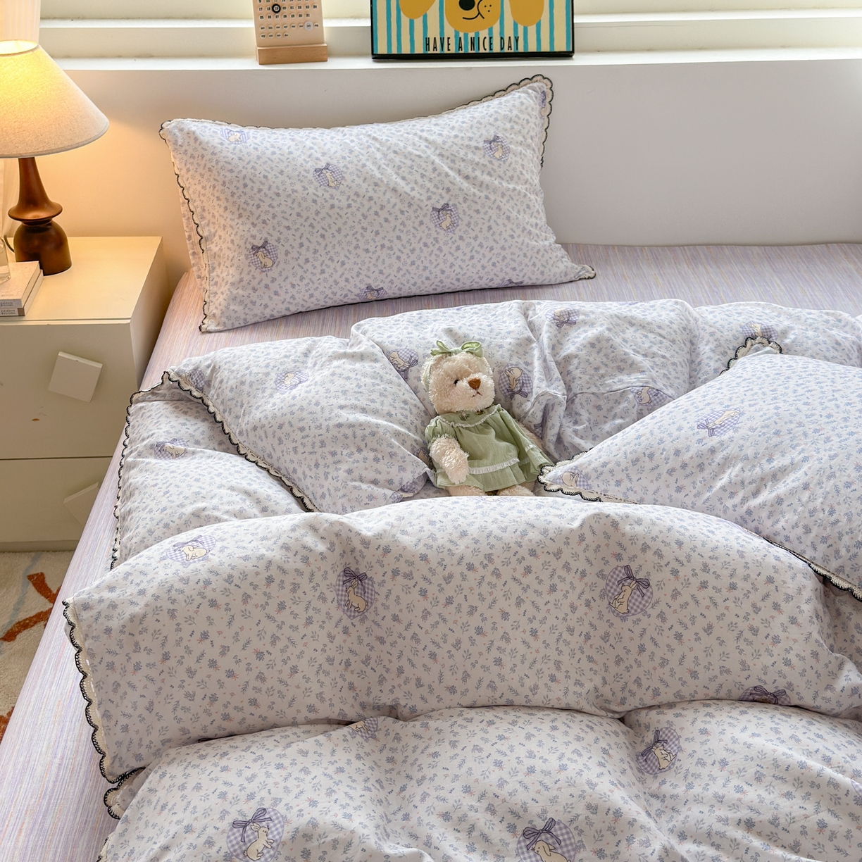 91家纺网 家纺一手货源 找家纺 淑女公社家纺 2025四季款全棉纯棉双层纱小香风四件套 乖乖兔 紫