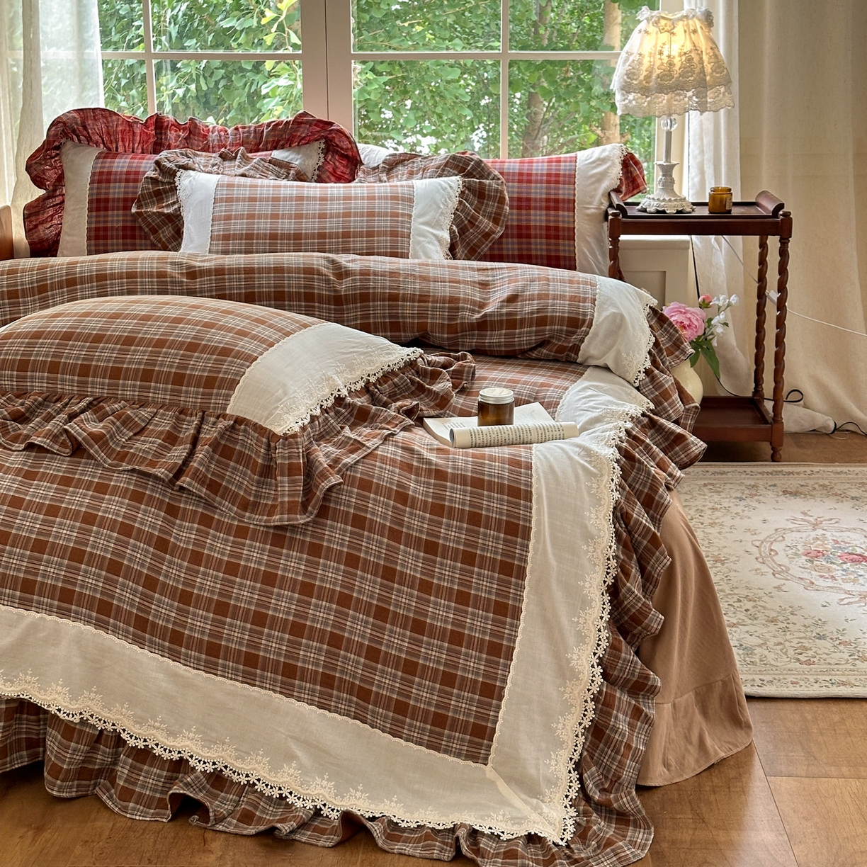 91家纺网 家纺一手货源 找家纺 淑女公社2025春夏新款法式色织双层纱四件套 咖格物语