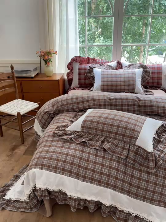 91家纺网 家纺一手货源 找家纺 淑女公社2025春夏新款法式色织双层纱四件套 咖格物语