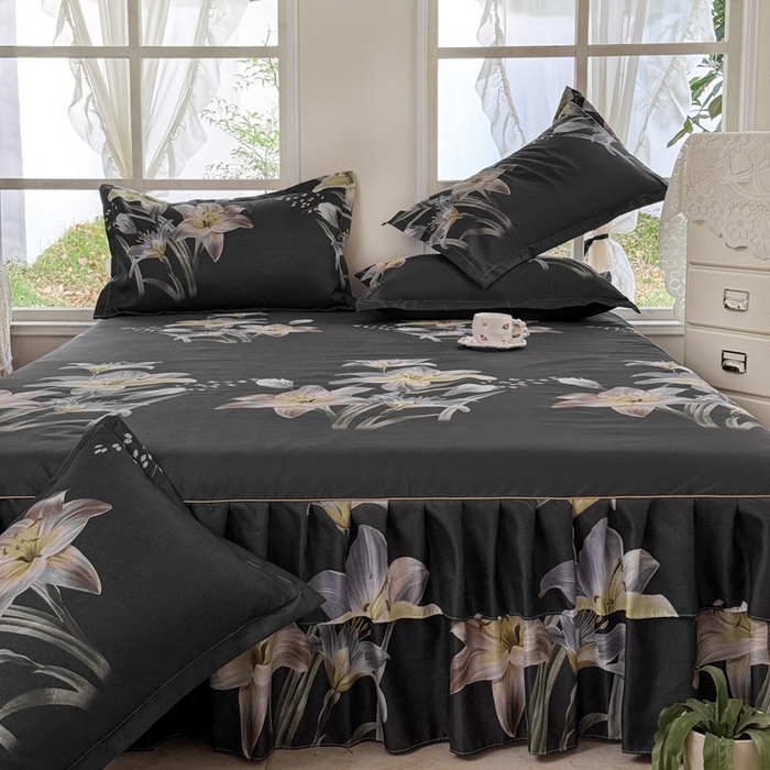 91家纺网 家纺一手货源 找家纺 雨田家纺 2025新款外贸跨境直播亲肤印花床裙三件套 百合花