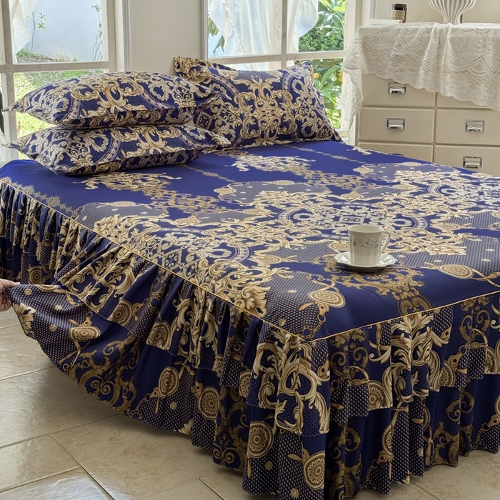 91家纺网 家纺一手货源 找家纺 雨田家纺 2025新款外贸跨境直播亲肤印花床裙三件套 罗卡娜