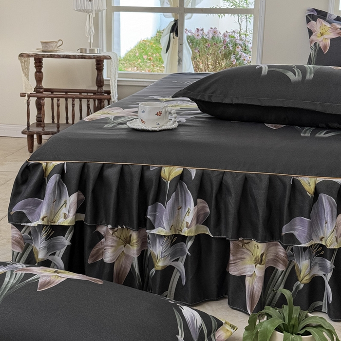 91家纺网 家纺一手货源 找家纺 （总）雨田家纺 2025新款外贸跨境直播亲肤印花床裙三件套