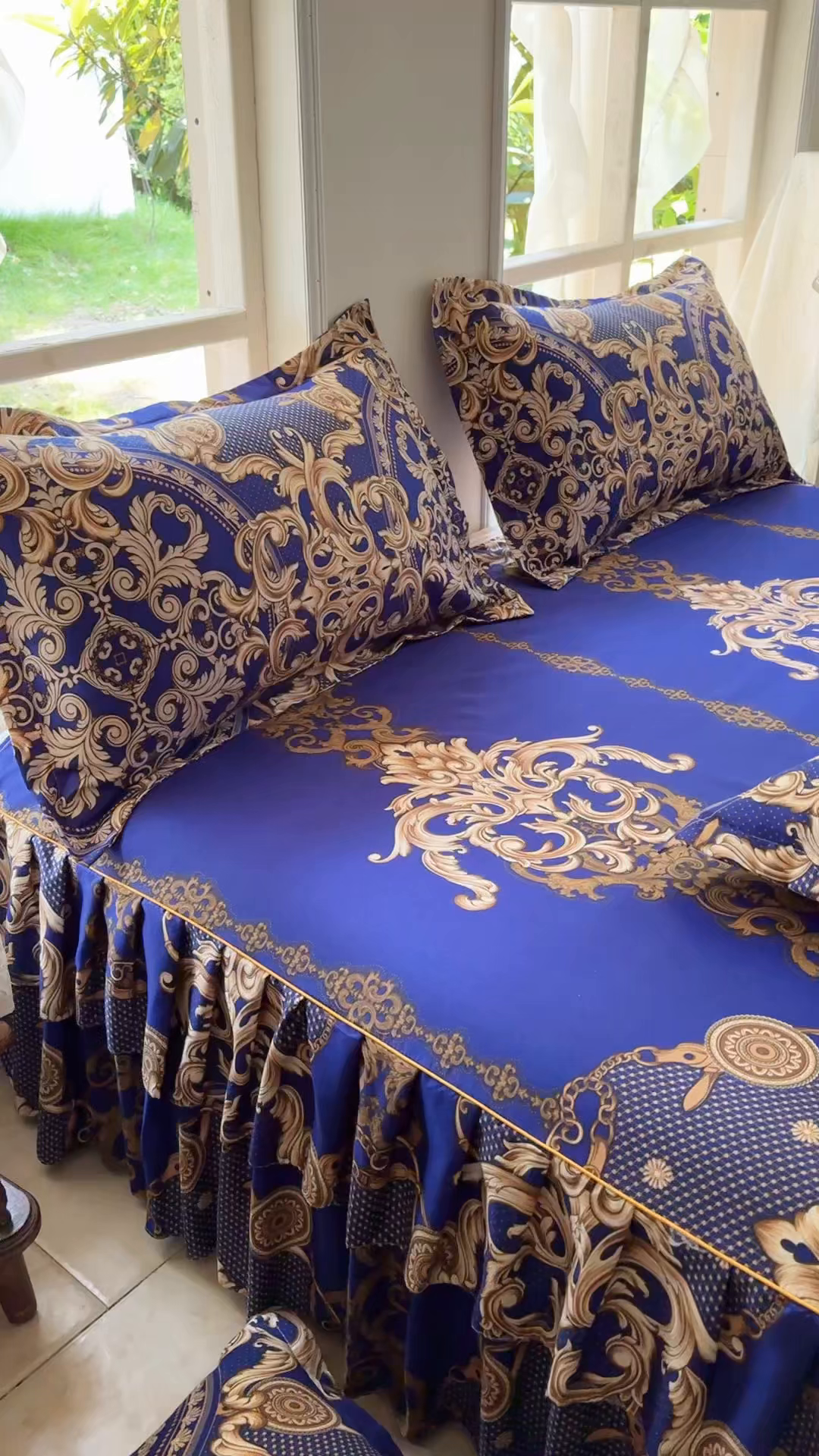 91家纺网 家纺一手货源 找家纺 雨田家纺 2025新款外贸跨境直播亲肤印花床裙三件套 罗卡娜