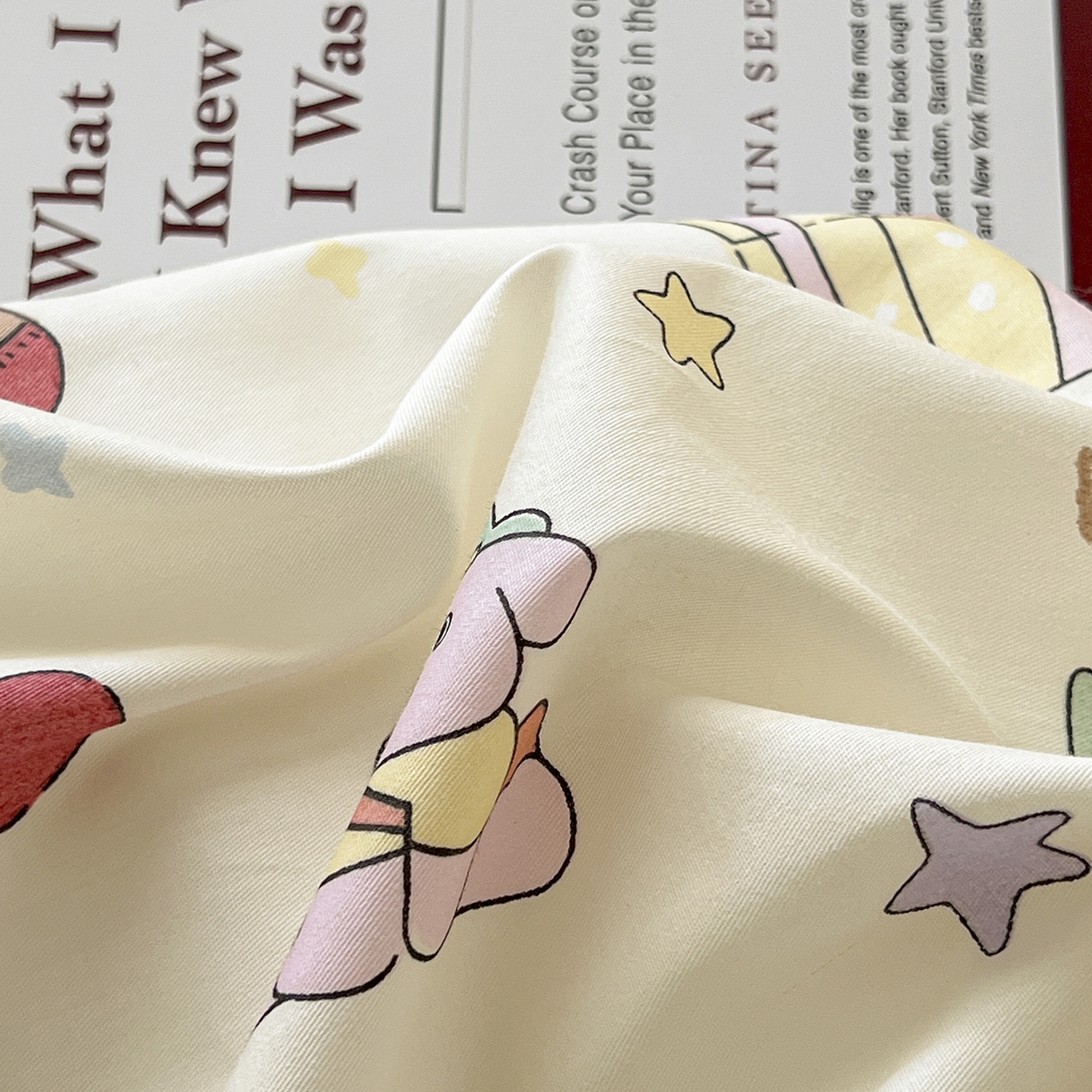 91家纺网 家纺一手货源 找家纺 （总）麦伦家居 2025春夏新款全棉纯棉斜纹40s13372系列-小清新卡通