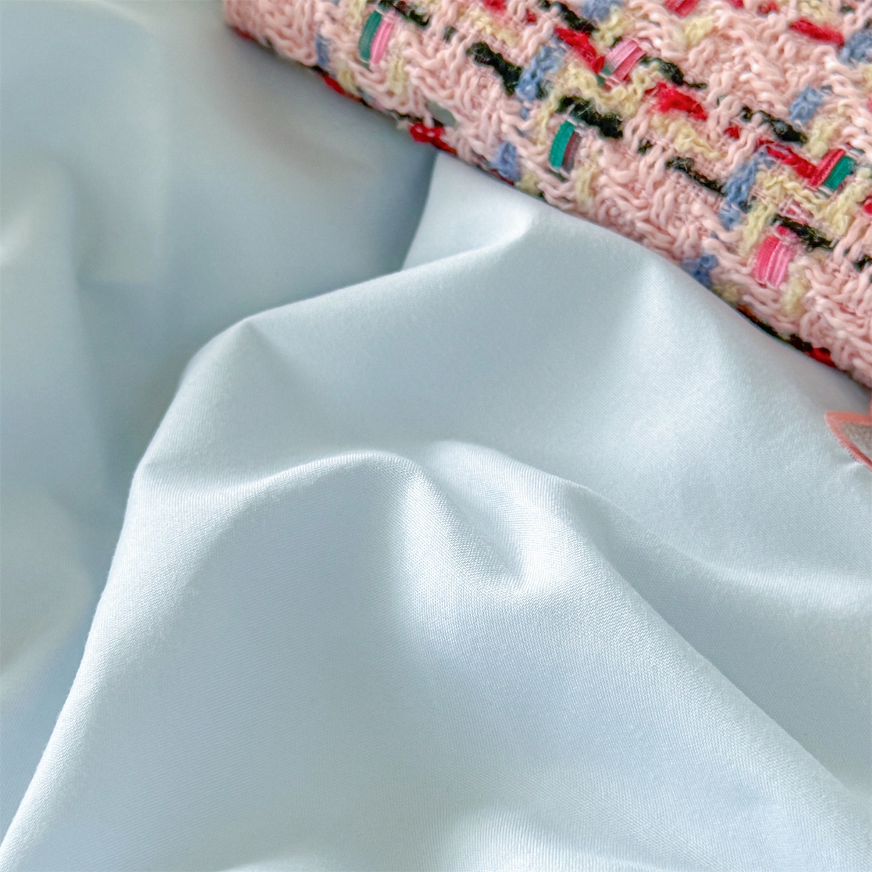 91家纺网 家纺一手货源 找家纺 小久久（小九九） 2025亲肤水洗棉学生宿舍三件套上下铺三件套-满绣系列 可爱猫-天蓝+山灰