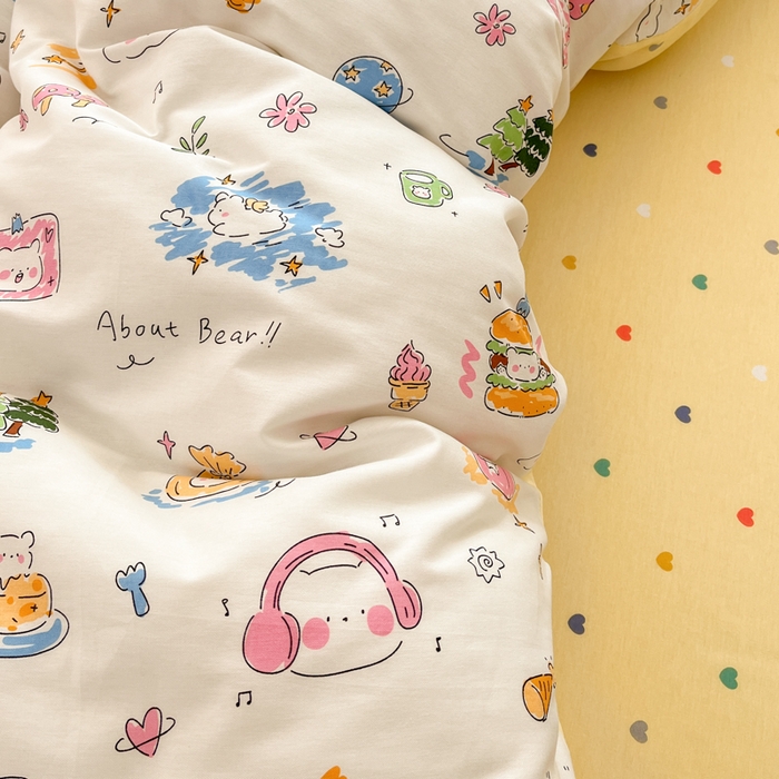 91家纺网 家纺一手货源 找家纺 麦伦家居 2025春夏新款全棉纯棉斜纹40s13372系列-小清新卡通 开心生活