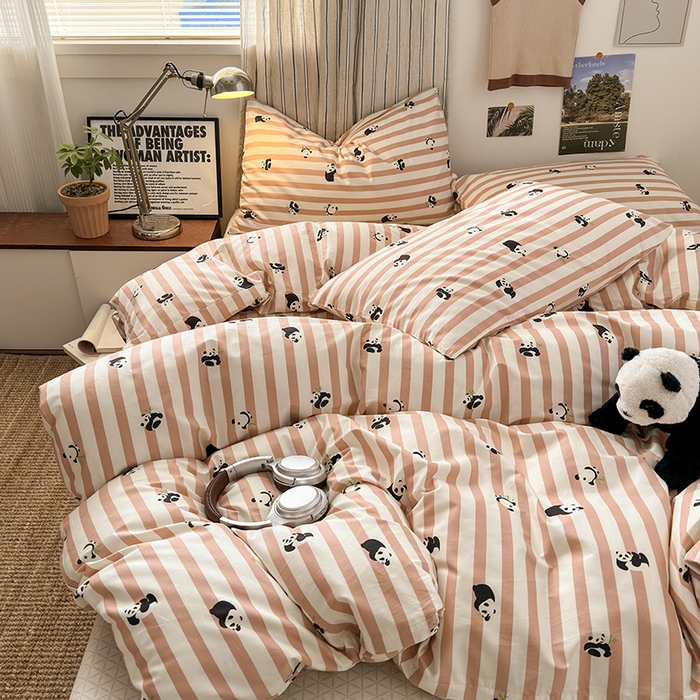 91家纺网 家纺一手货源 找家纺 麦伦家居 2025春夏新款全棉纯棉斜纹40s13372系列-小清新卡通 里约小熊