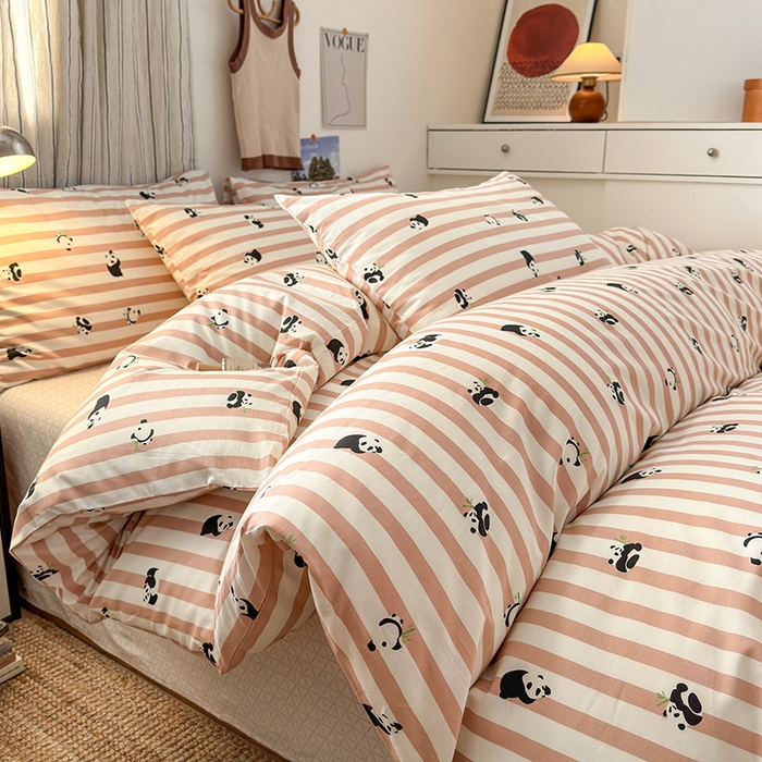 91家纺网 家纺一手货源 找家纺 麦伦家居 2025春夏新款全棉纯棉斜纹40s13372系列-小清新卡通 里约小熊