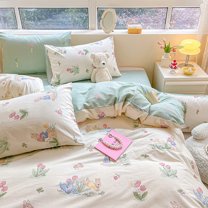 91家纺网 家纺一手货源 找家纺 麦伦家居 2025春夏新款全棉纯棉斜纹40s13372系列-小清新卡通 蘑菇屋