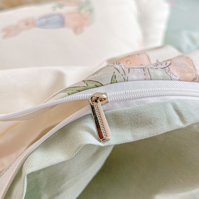 91家纺网 家纺一手货源 找家纺 麦伦家居 2025春夏新款全棉纯棉斜纹40s13372系列-小清新卡通 蘑菇屋