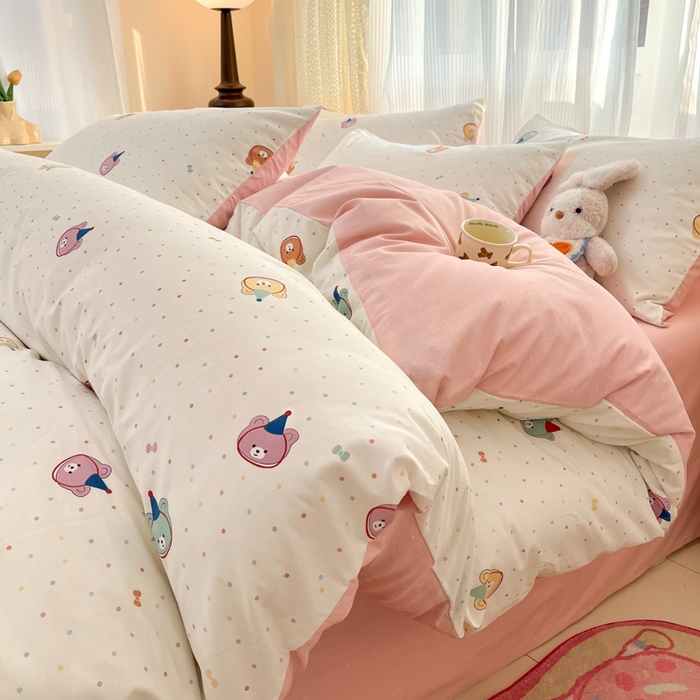 91家纺网 家纺一手货源 找家纺 麦伦家居 2025春夏新款全棉纯棉斜纹40s13372系列-小清新卡通 泡泡熊