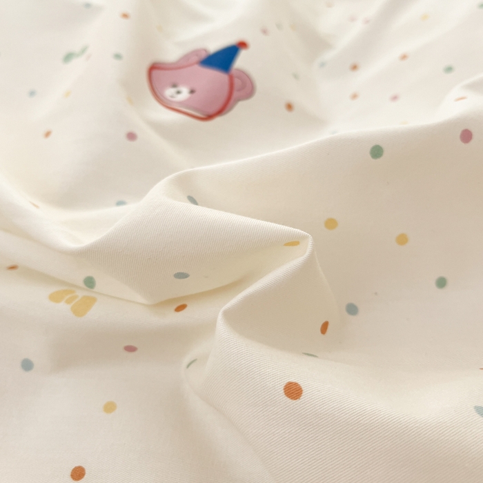 91家纺网 家纺一手货源 找家纺 麦伦家居 2025春夏新款全棉纯棉斜纹40s13372系列-小清新卡通 泡泡熊