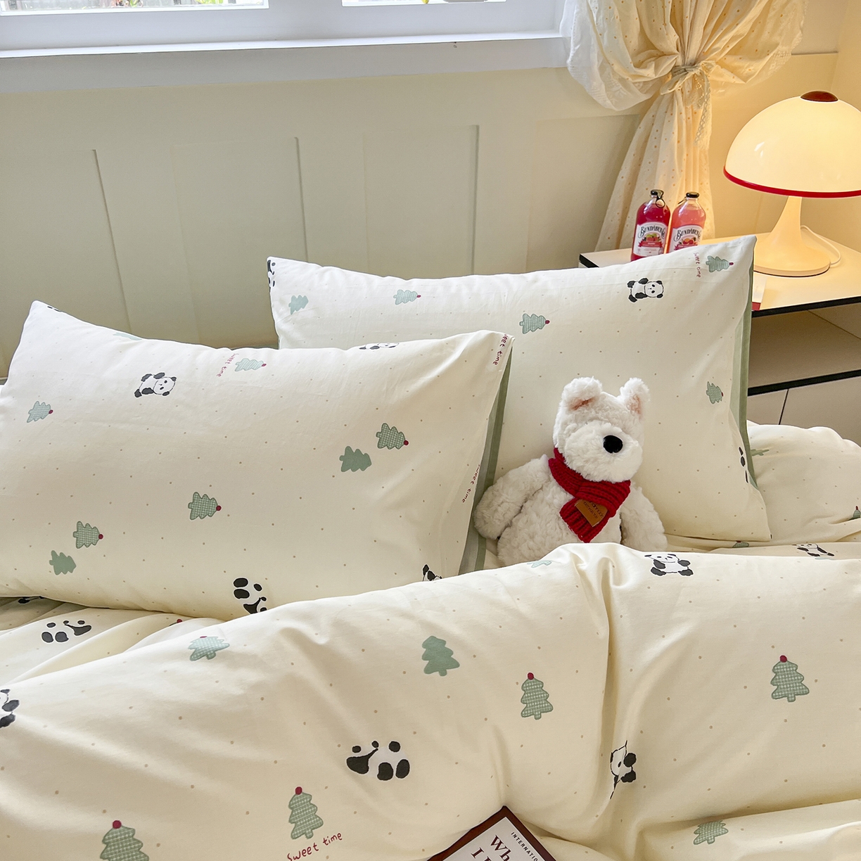 91家纺网 家纺一手货源 找家纺 麦伦家居 2025春夏新款全棉纯棉斜纹40s13372系列-小清新卡通 熊猫森林