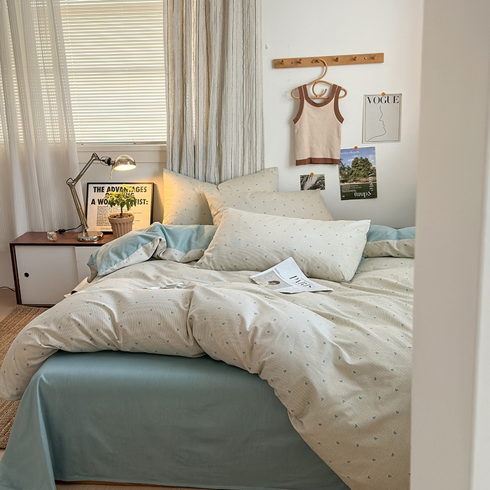 91家纺网 家纺一手货源 找家纺 麦伦家居 2025春夏新款全棉纯棉斜纹40s13372系列-简约条格系 初遇-绿