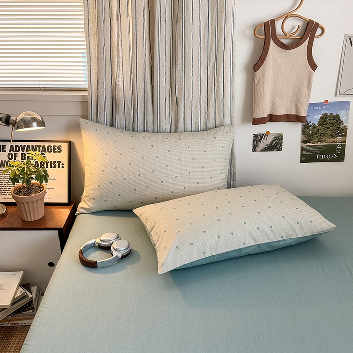 91家纺网 家纺一手货源 找家纺 麦伦家居 2025春夏新款全棉纯棉斜纹40s13372系列-简约条格系 初遇-绿