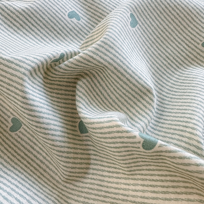 91家纺网 家纺一手货源 找家纺 麦伦家居 2025春夏新款全棉纯棉斜纹40s13372系列-简约条格系 初遇-绿