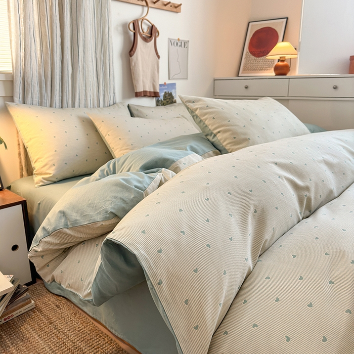 91家纺网 家纺一手货源 找家纺 麦伦家居 2025春夏新款全棉纯棉斜纹40s13372系列-简约条格系 初遇-绿